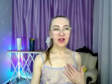 See _greybunny_ online Now @ gyat.cam
