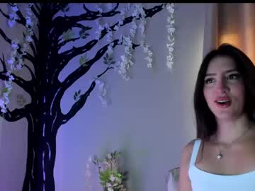 See _sofia_cruz online Now @ gyat.cam