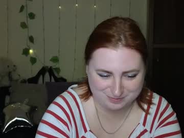See Alicia_side_red online Now @ gyat.cam