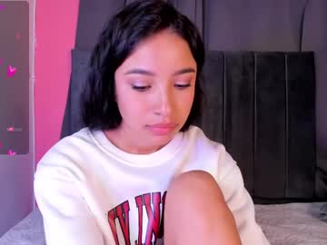 See Alissarose_ online Now @ gyat.cam