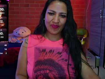 See Ammy_stones1 online Now @ gyat.cam