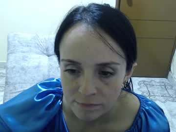 See Antara_girl online Now @ gyat.cam