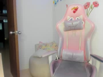 See Antonela_22_ online Now @ gyat.cam