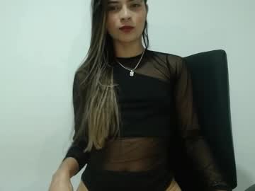 See Arygreey7 online Now @ gyat.cam