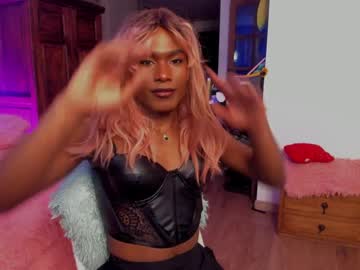 See Blackbarbietranns online Now @ gyat.cam