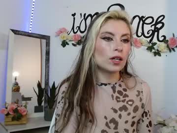 See Brianna_smoke online Now @ gyat.cam