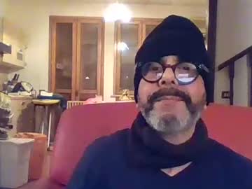 See Camomilla72 online Now @ gyat.cam