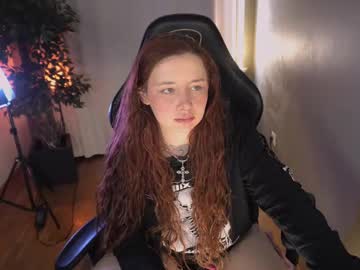 See Carolina_winter online Now @ gyat.cam