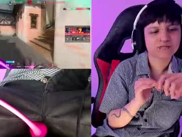 See Charlietaylor_ online Now @ gyat.cam