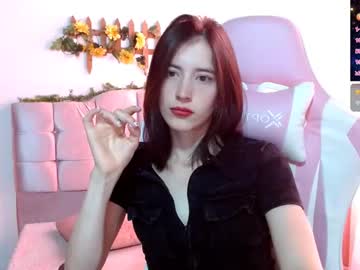See Chloejohnsoon online Now @ gyat.cam