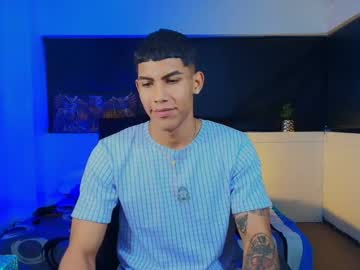 See Damian_latinxxx online Now @ gyat.cam