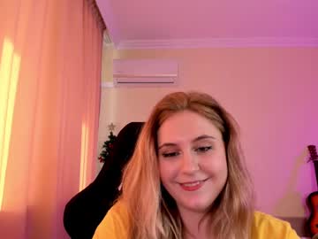 See Diana_floweri online Now @ gyat.cam