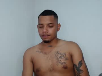 See Drako_monstercock online Now @ gyat.cam