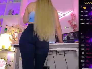 See Elena_marilyn online Now @ gyat.cam