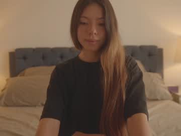 See Emma_lu1 online Now @ gyat.cam