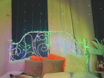 See Funny_whotsss online Now @ gyat.cam