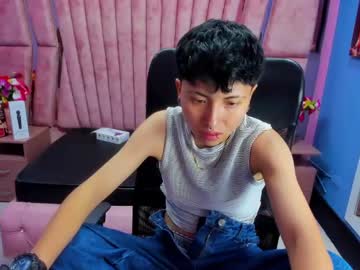 See Im_mathias online Now @ gyat.cam