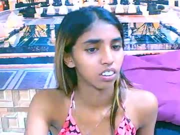 See Indiansexyslender4u2luv online Now @ gyat.cam