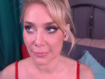 See Isadoradunkan online Now @ gyat.cam