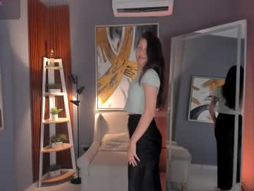 See Jahde_ online Now @ gyat.cam