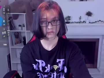 See Justin_twinkboy online Now @ gyat.cam