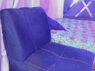 See Kenix_7 online Now @ gyat.cam