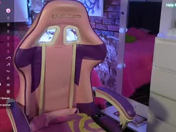 See Kikilepetite online Now @ gyat.cam