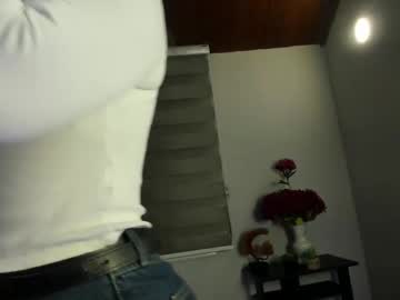 See Kylie_smith20 online Now @ gyat.cam