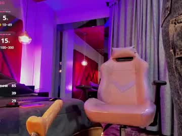See Leila_08 online Now @ gyat.cam