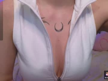 See Lezy_liza online Now @ gyat.cam