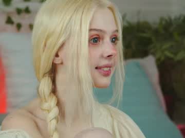 See Little_anitta online Now @ gyat.cam