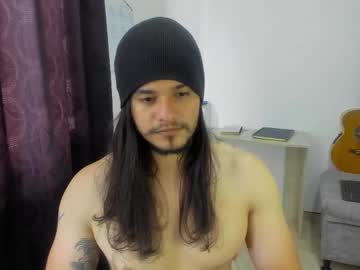 See Loganhot22 online Now @ gyat.cam