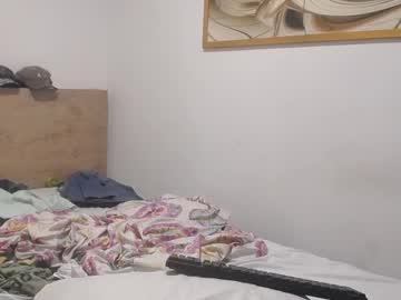 See Loganlouis_ online Now @ gyat.cam