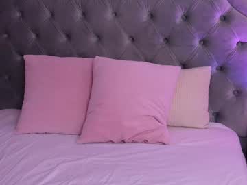 See Lucyaddison online Now @ gyat.cam