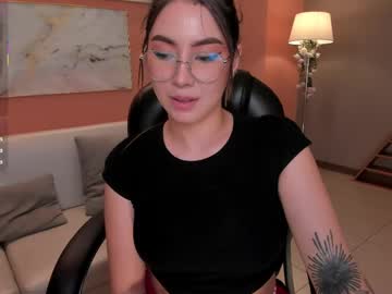 See Madisoncollinsx online Now @ gyat.cam