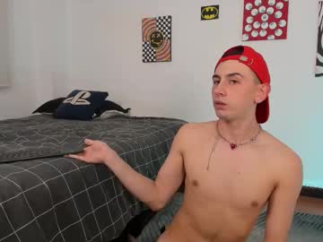 See Mathew_conelly online Now @ gyat.cam