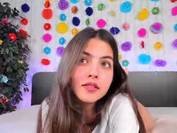 See Milana_crystal_ online Now @ gyat.cam