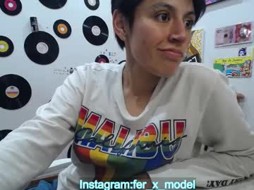 See Naty_lux19 online Now @ gyat.cam