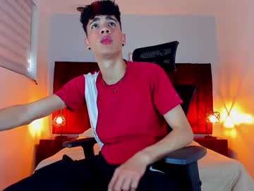 See Neoraptis online Now @ gyat.cam