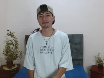 See Nolanjay online Now @ gyat.cam
