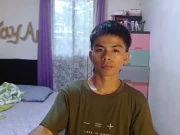 See Pinoymonstercock_xx online Now @ gyat.cam