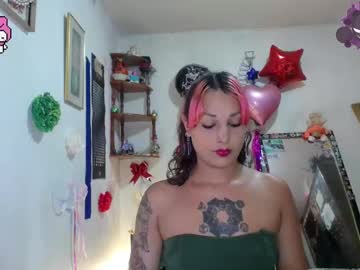 See Purplekattlyn online Now @ gyat.cam