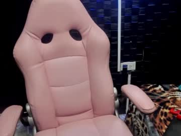 See Sara_hot_2 online Now @ gyat.cam