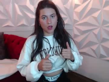 See Sarahg1313 online Now @ gyat.cam