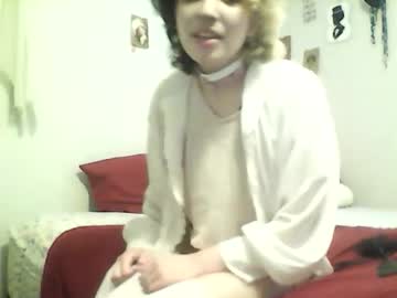 See Spicetheshapeshifter online Now @ gyat.cam