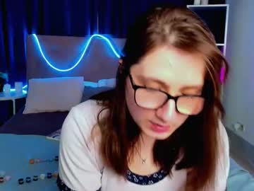 See Tararyann online Now @ gyat.cam