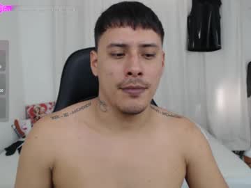 See Therokalejandro online Now @ gyat.cam