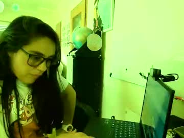 See Tiny_williams online Now @ gyat.cam