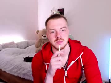 See Toohornyserj online Now @ gyat.cam