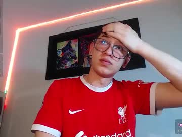 See Twink_daren online Now @ gyat.cam